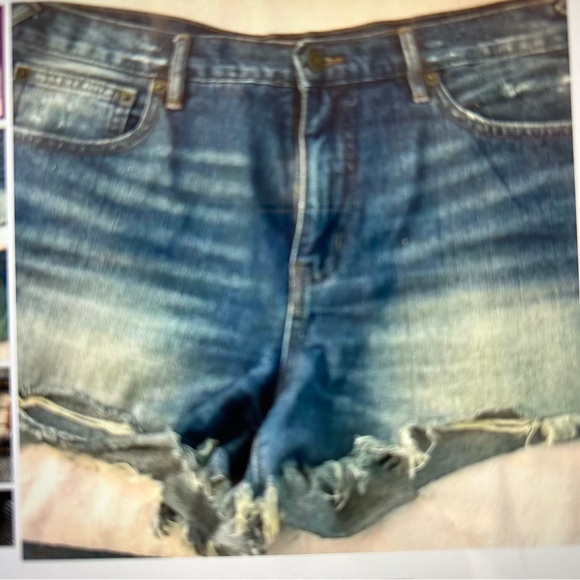 THREE pairs of FREE PEOPLE sz 30 denim shorts in very good pre owned condition. - Picture 3 of 11